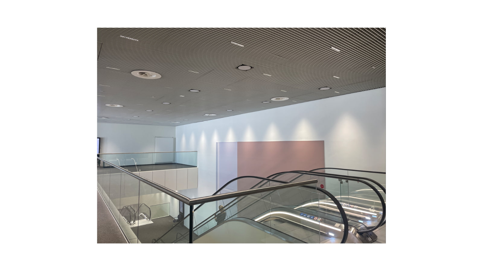 Großprojekt Koelnmesse – Decken, Wände & Abkofferungen