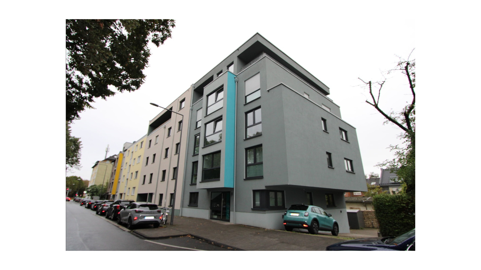 Fassadensanierung & Kernsanierung – Mehrfamilienhäuser mit moderner Architektur